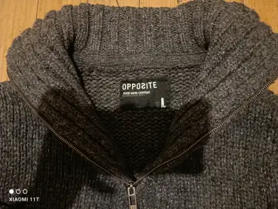 Sweater de lana gris Opposite - miniatura 3