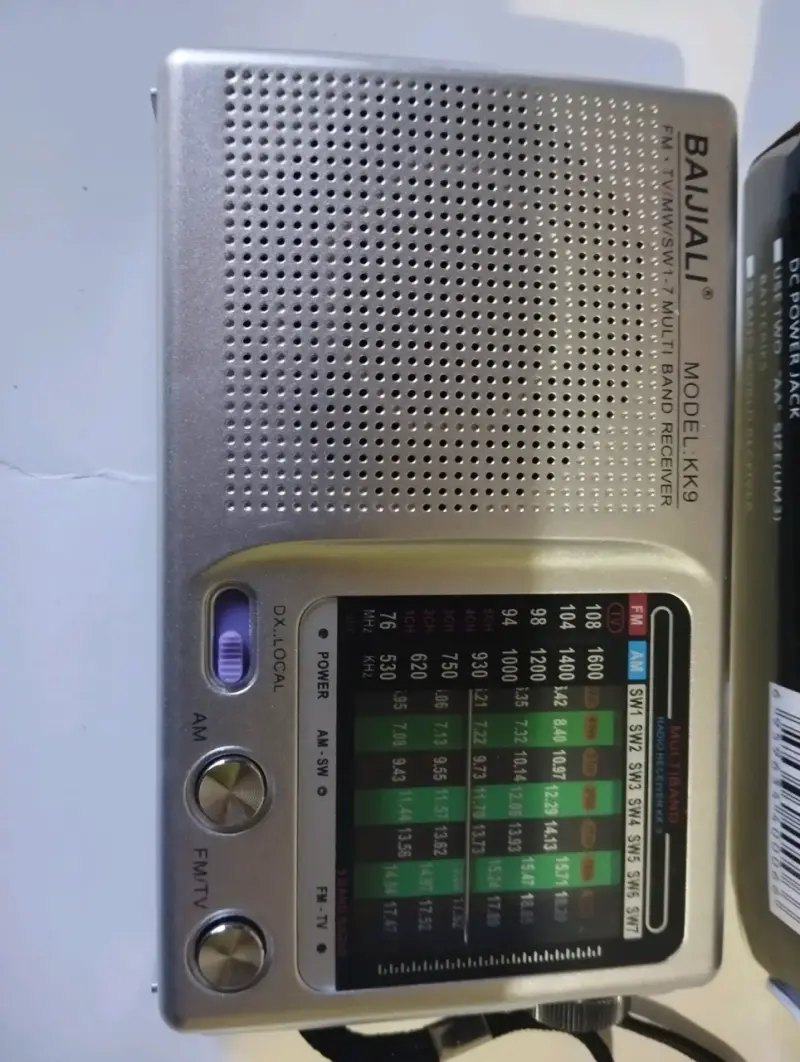 Radio multibanda Bajaali KK9 - 2
