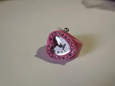 Set de collar y aros  más aún anillo reloj - miniatura 3