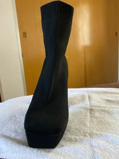 Botines negros con plataforma - miniatura 2