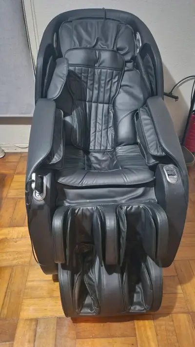 Sillón de masaje negro - miniatura 1