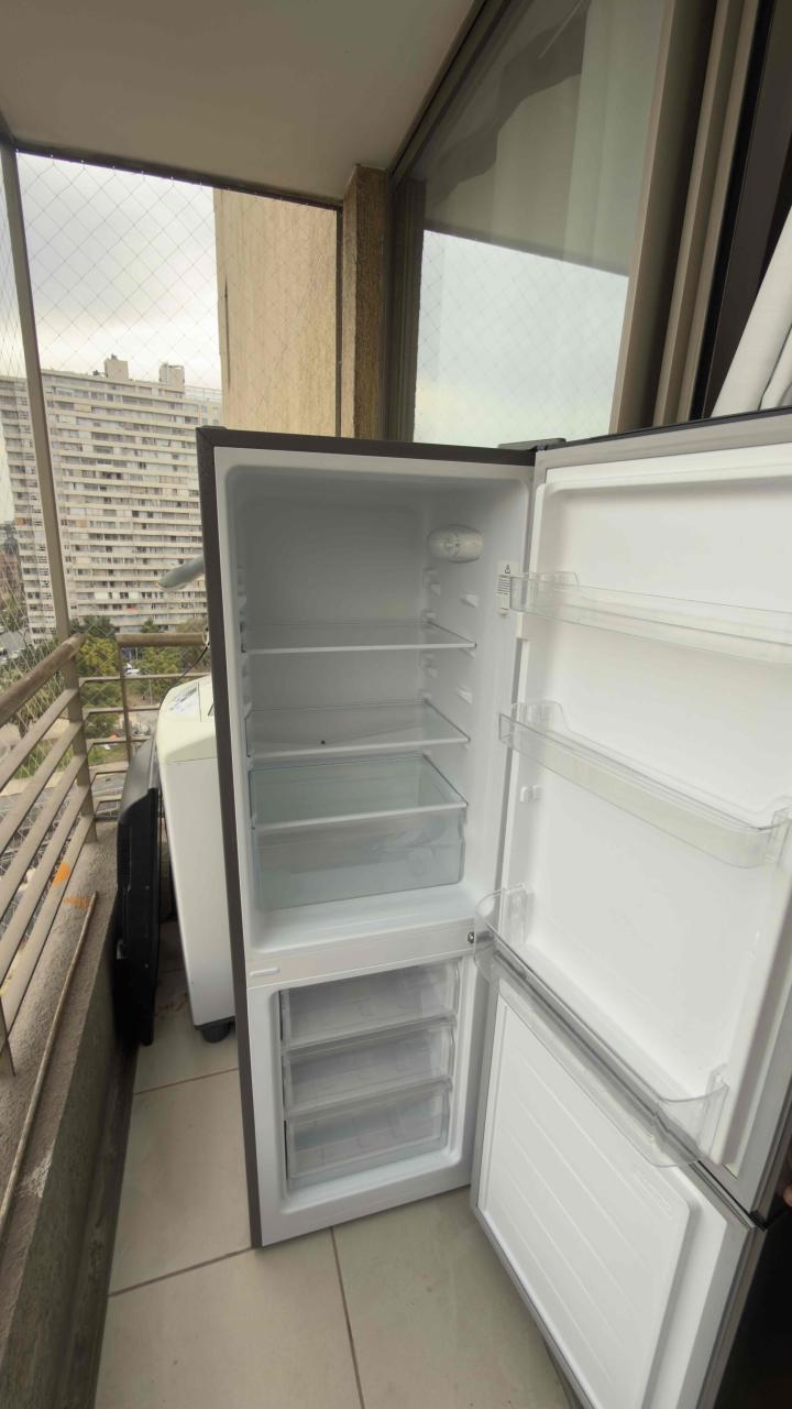 Refrigerador mediano dos puertas - 1