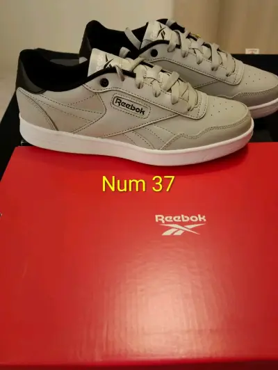 Zapatillas Reebok negras y otros colores - miniatura 4