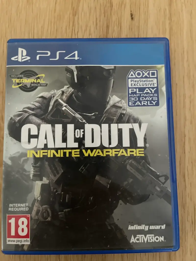 Juegos PS4 - Lote de 4 - 2