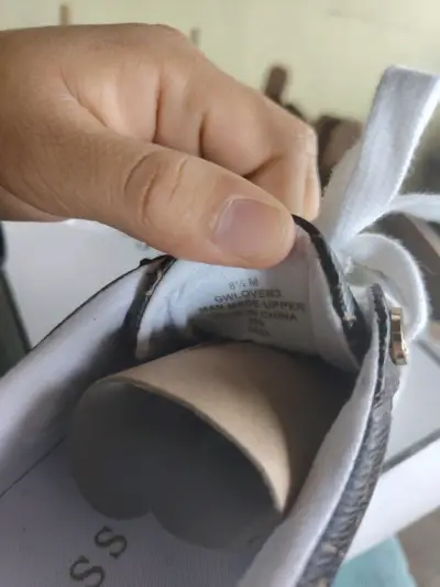 Zapatillas Guess originales - miniatura 4