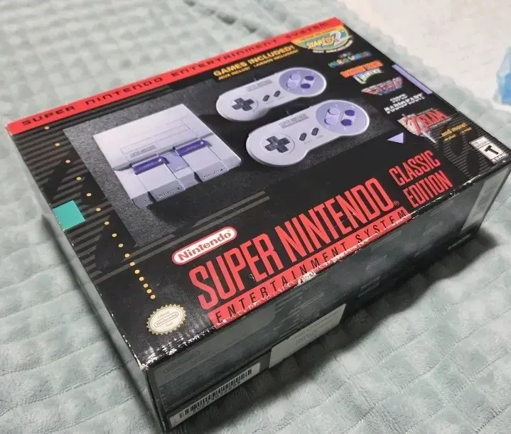 Super Nintendo mini Classic Edition con case - 1
