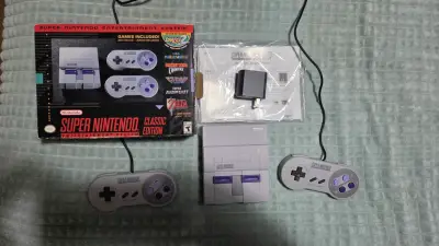 Super Nintendo mini Classic Edition con case - miniatura 3