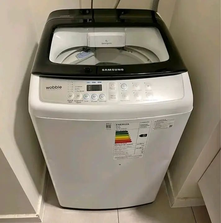 Lavadora Samsung Wobble 8kg