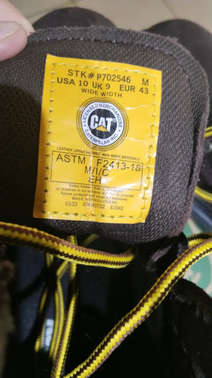 Bototos de seguridad CAT marrones - 3