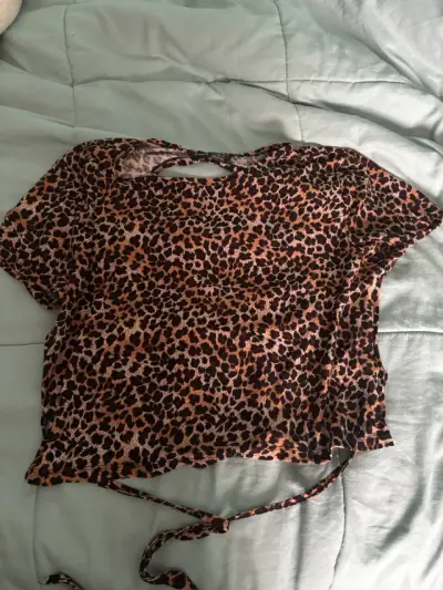 Blusa estampado leopardo - miniatura 1