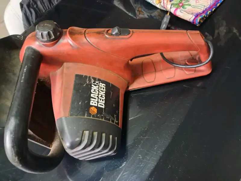 Sierra Electrica Black & Decker - 6