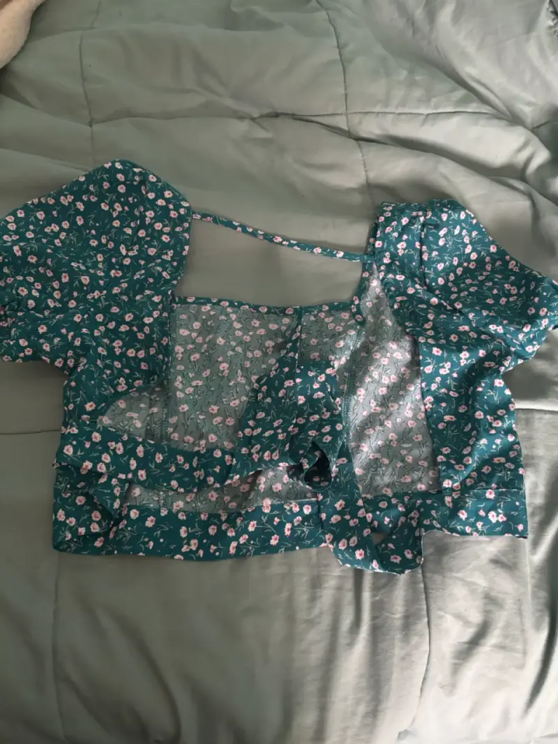 Top verde floral con lazo - 2