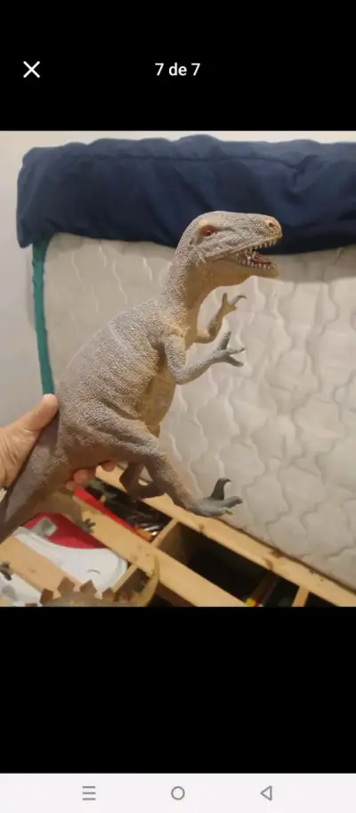 Figura de dinosaurio T-Rex - miniatura 1