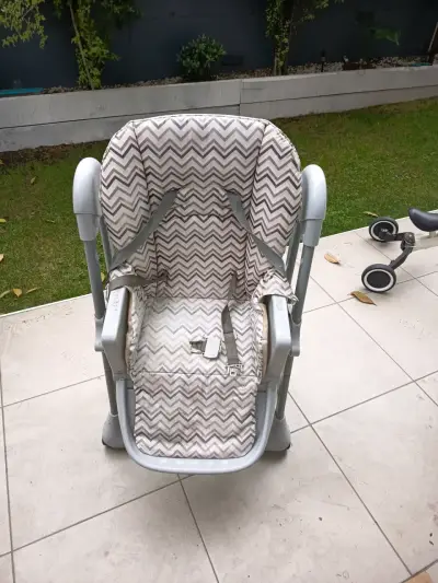 Silla de comer para bebé - miniatura 1