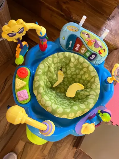 Centro de actividades infantil multicolor - miniatura 3