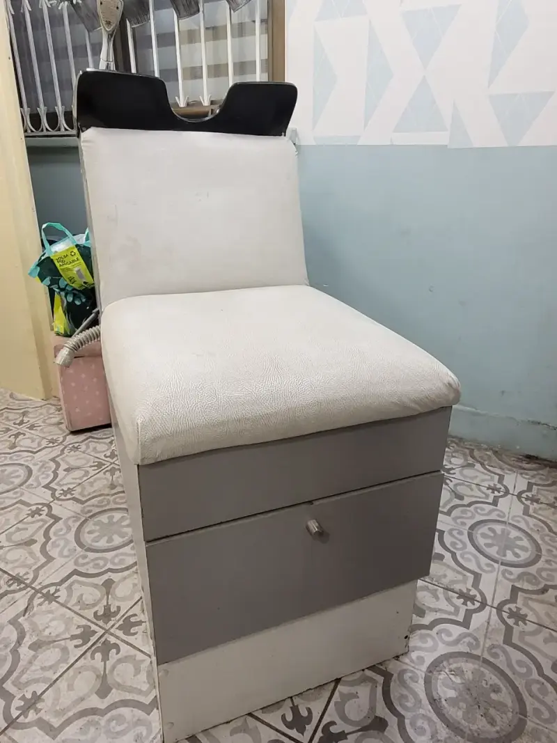 Sillón lavapelo peluquería con spa de pies - 2