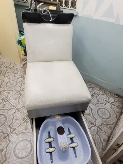 Sillón lavapelo  peluquería con spa de pies - miniatura 3