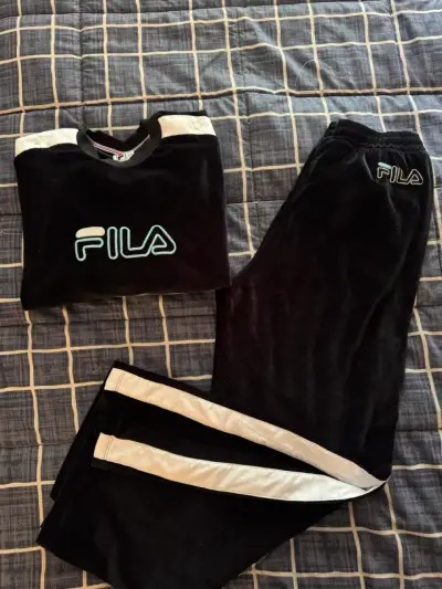 Conjunto deportivo FILA negro talla M - miniatura 1