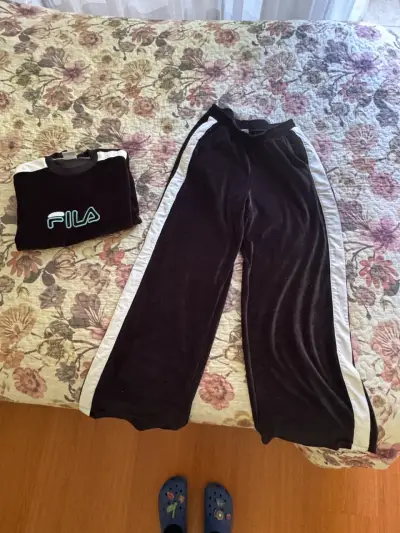 Conjunto deportivo FILA negro talla M - miniatura 5