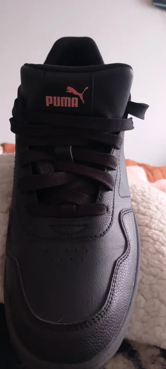Zapatillas negras Puma clásicas - 2