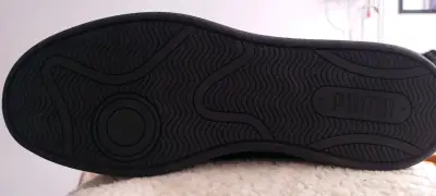 Zapatillas negras Puma clásicas - miniatura 3