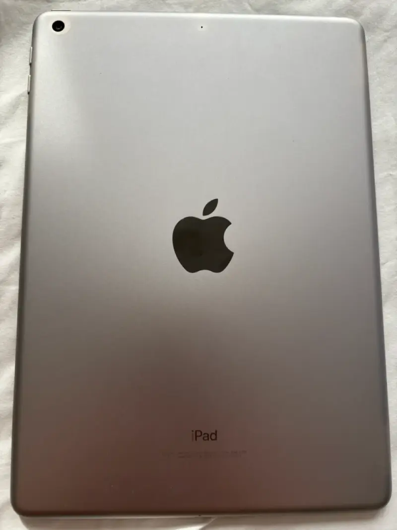 iPad 10.2 pulgadas negro - 2