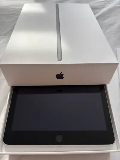 iPad 10.2 pulgadas negro - miniatura 5