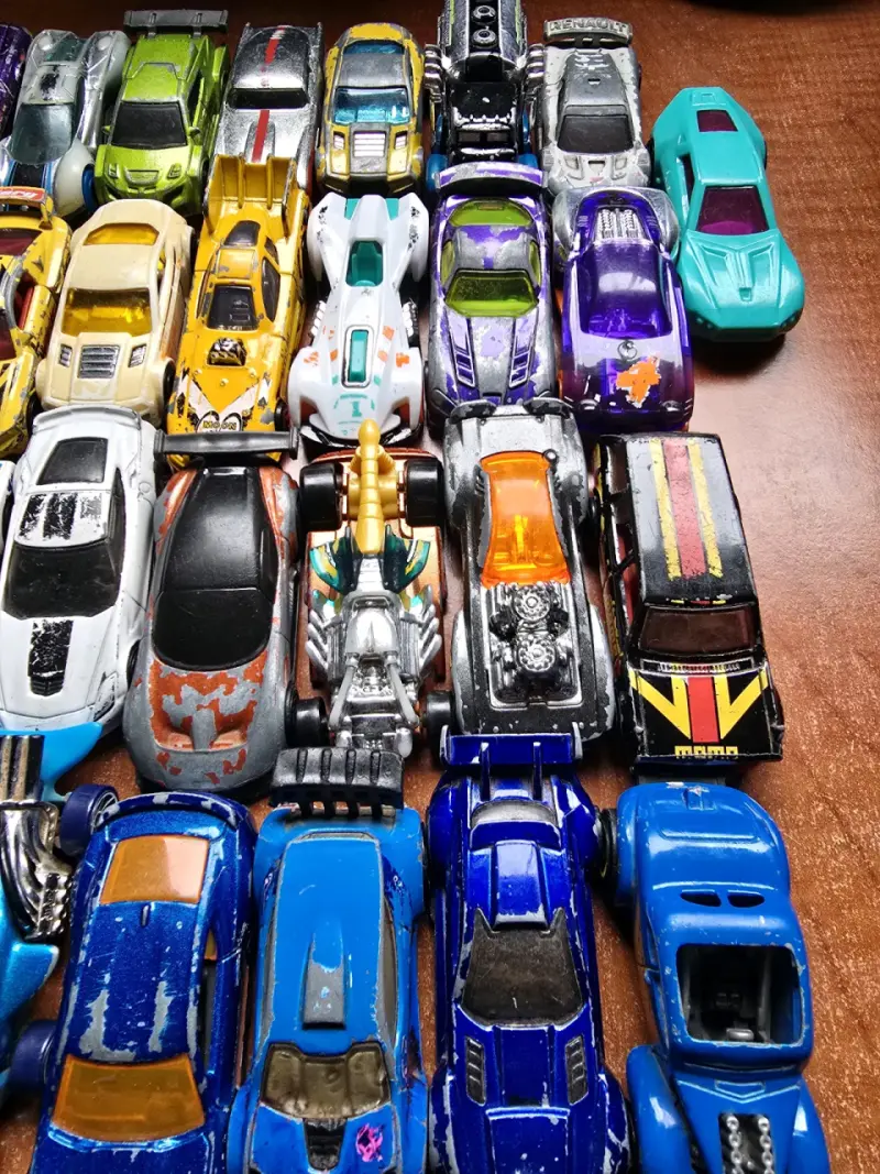 Set de 30 autos de juguete Hotwheels - 4