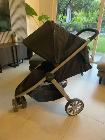 Como nuevo Coche de bebé Britax negro - miniatura 2