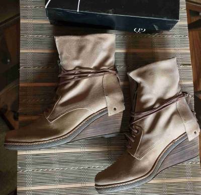 Botines de cuero beige con cierre - miniatura 3