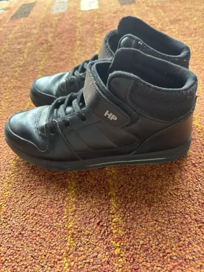 Botines negros de cuero - miniatura 3