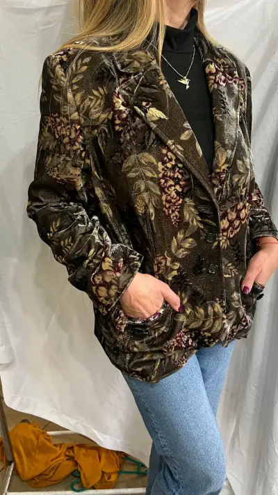 Blazer de terciopelo floral - miniatura 3