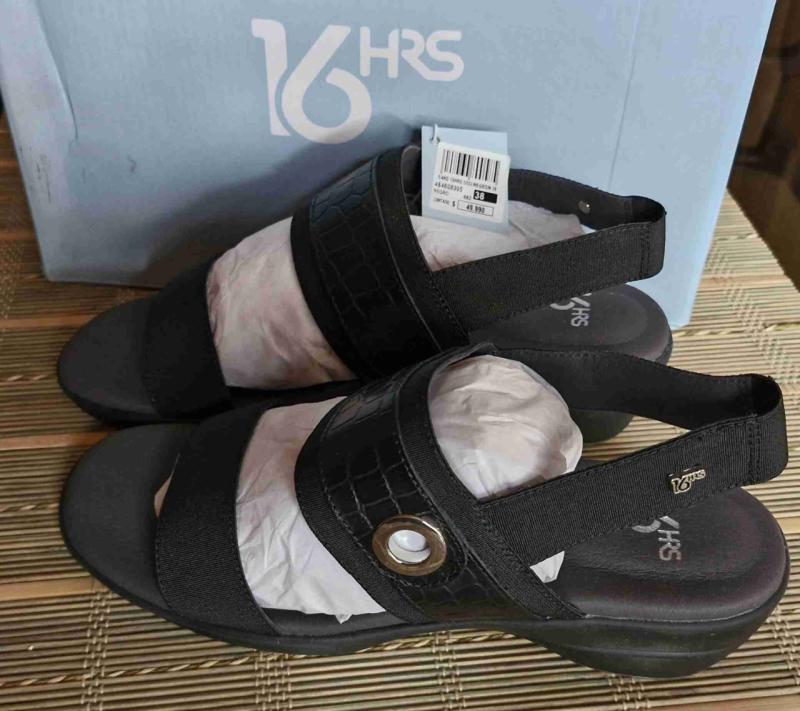 Sandalias negras 16HRS nuevas - 2