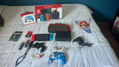 Consola Nintendo Switch con accesorios - miniatura 1