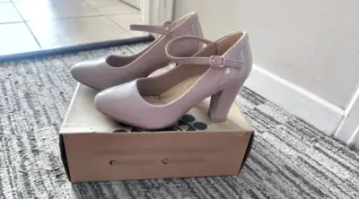 Zapatos de tacón marca Chalada - miniatura 1