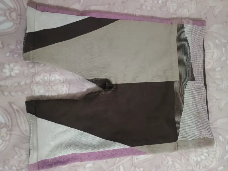 Shorts deportivos marrón y beige - 2