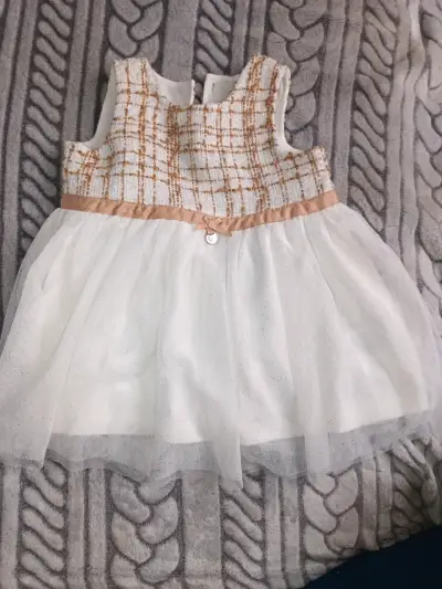 Vestido de niña elegante blanco - miniatura 1