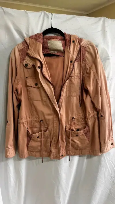 Chaqueta rosa con encaje casual - miniatura 1