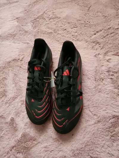 Zapatillas de fútbol negras - miniatura 2