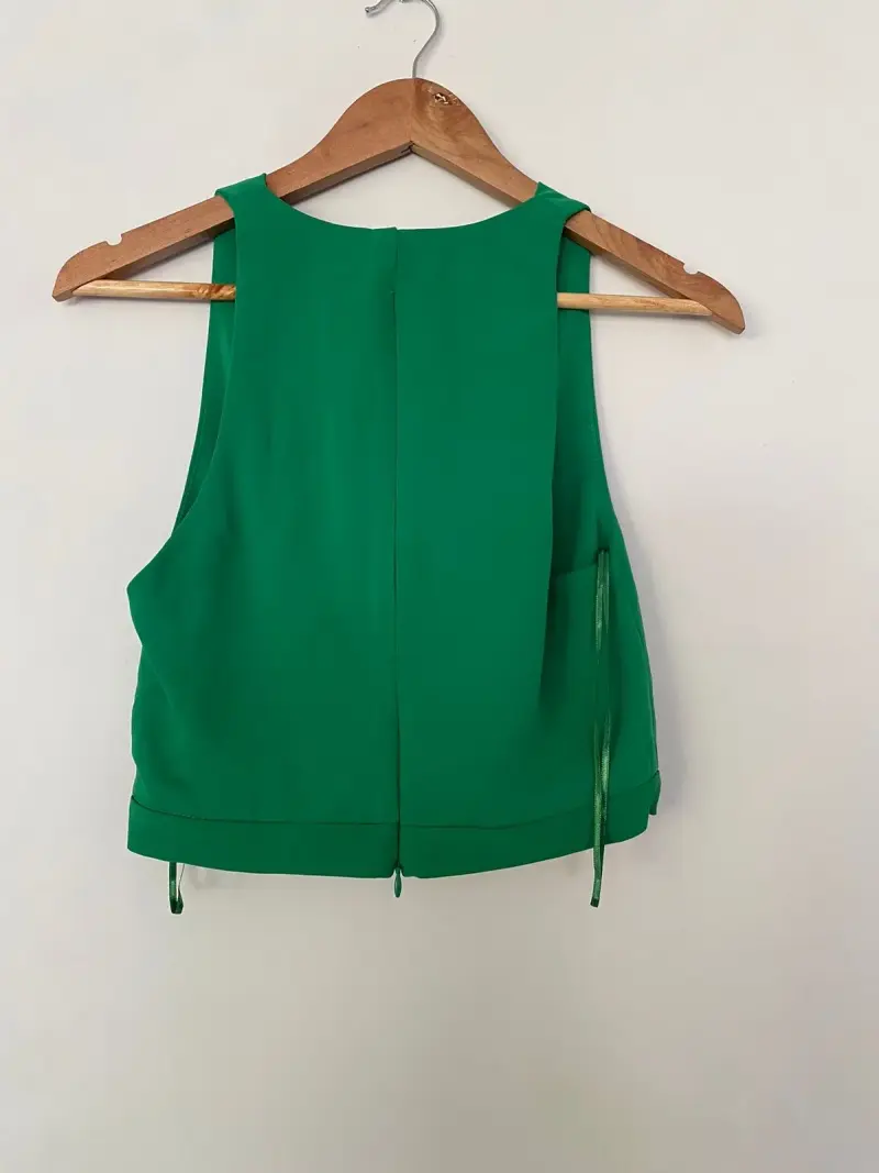 Top verde escote drapeado - 2