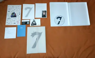 Álbum BTS Map of the Soul 7 - miniatura 1