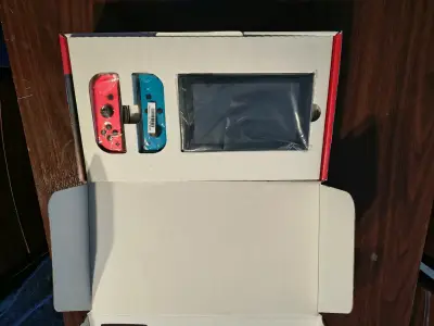 Consola Nintendo Switch 1 - miniatura 2