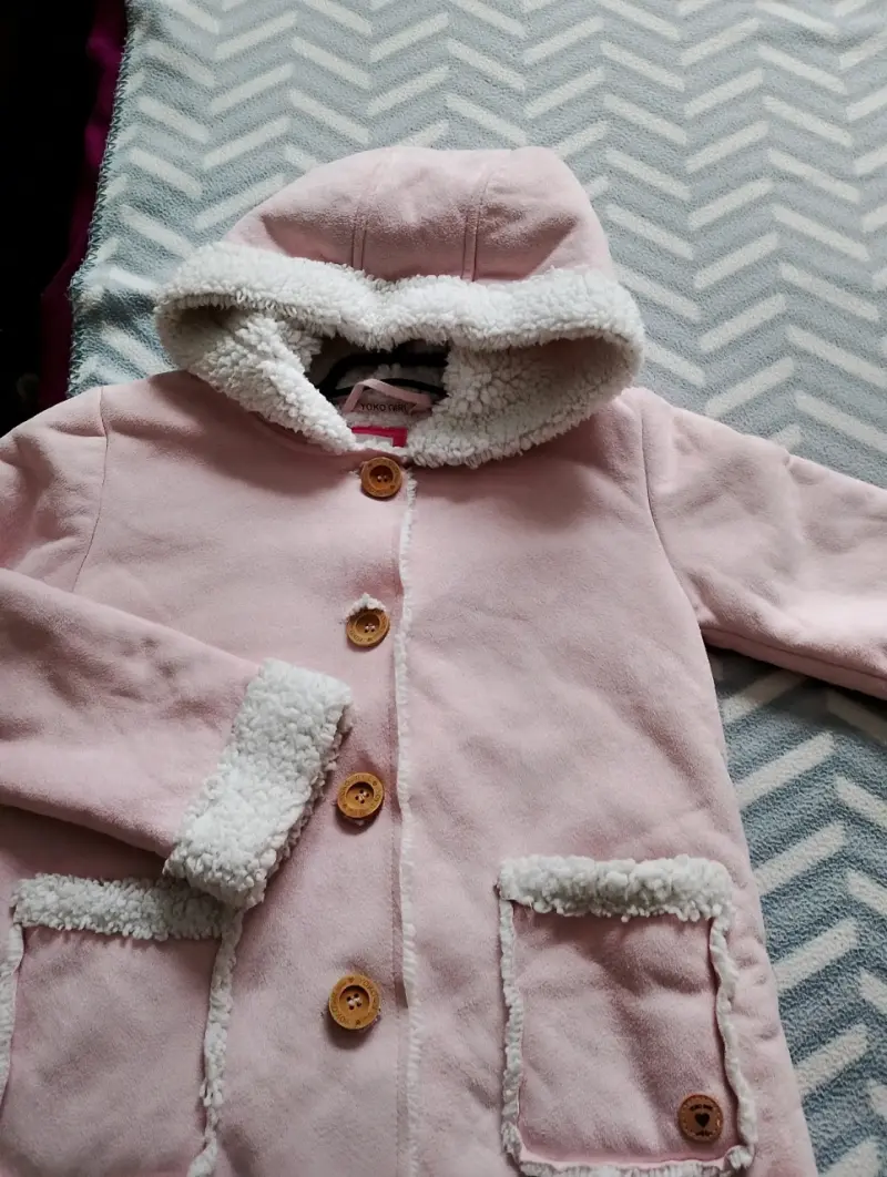 Abrigo peludo rosa pálido talla 10 - 2