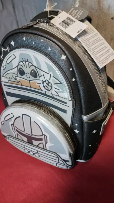 Mochila Loungefly Grogu Mandalorian - miniatura 5