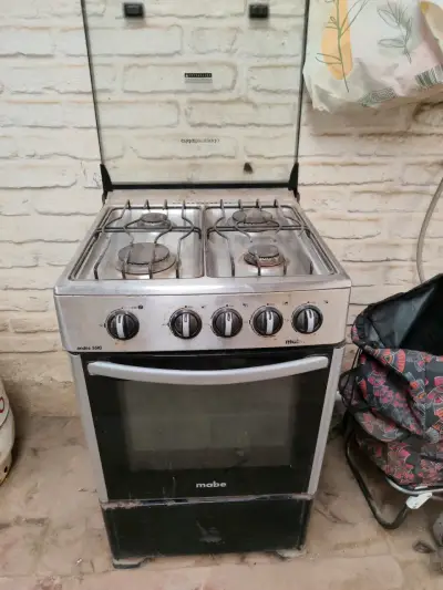 Cocina a gas cuatro quemadores - miniatura 3