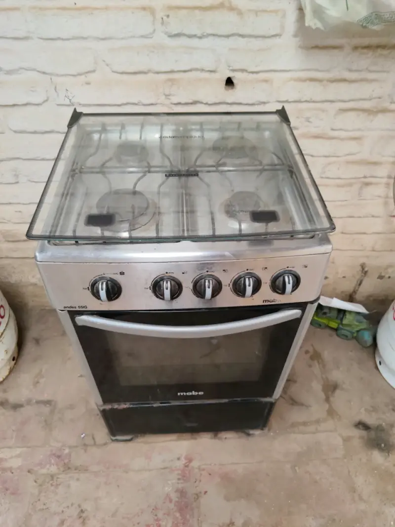 Cocina a gas cuatro quemadores - 4