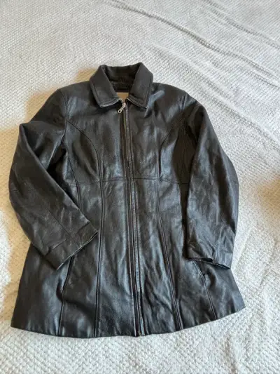 Chaqueta de cuero negro vintage - miniatura 2
