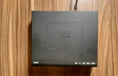 Reproductor de DVD compacto - miniatura 2
