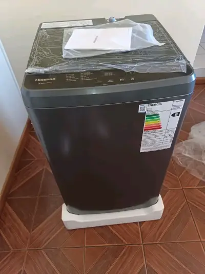 Lavadora Hisense 10kg nueva - miniatura 1