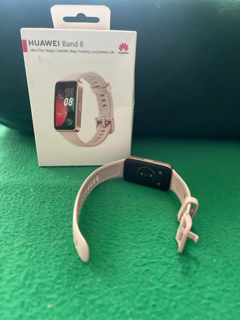 Huawei Band 8 rosa - 2